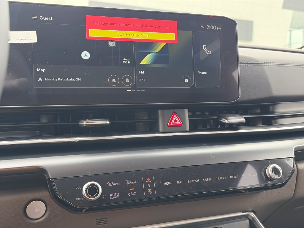 New 2027 Kia Carnival FWD image 18