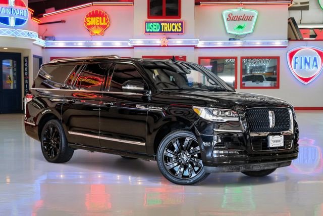 Used 2022 Lincoln Navigator L Reserve