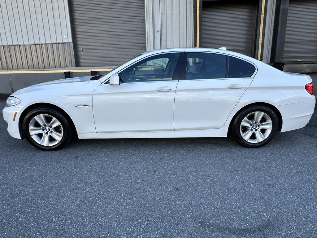 Used 2013 BMW 528i xDrive Sedan image 2