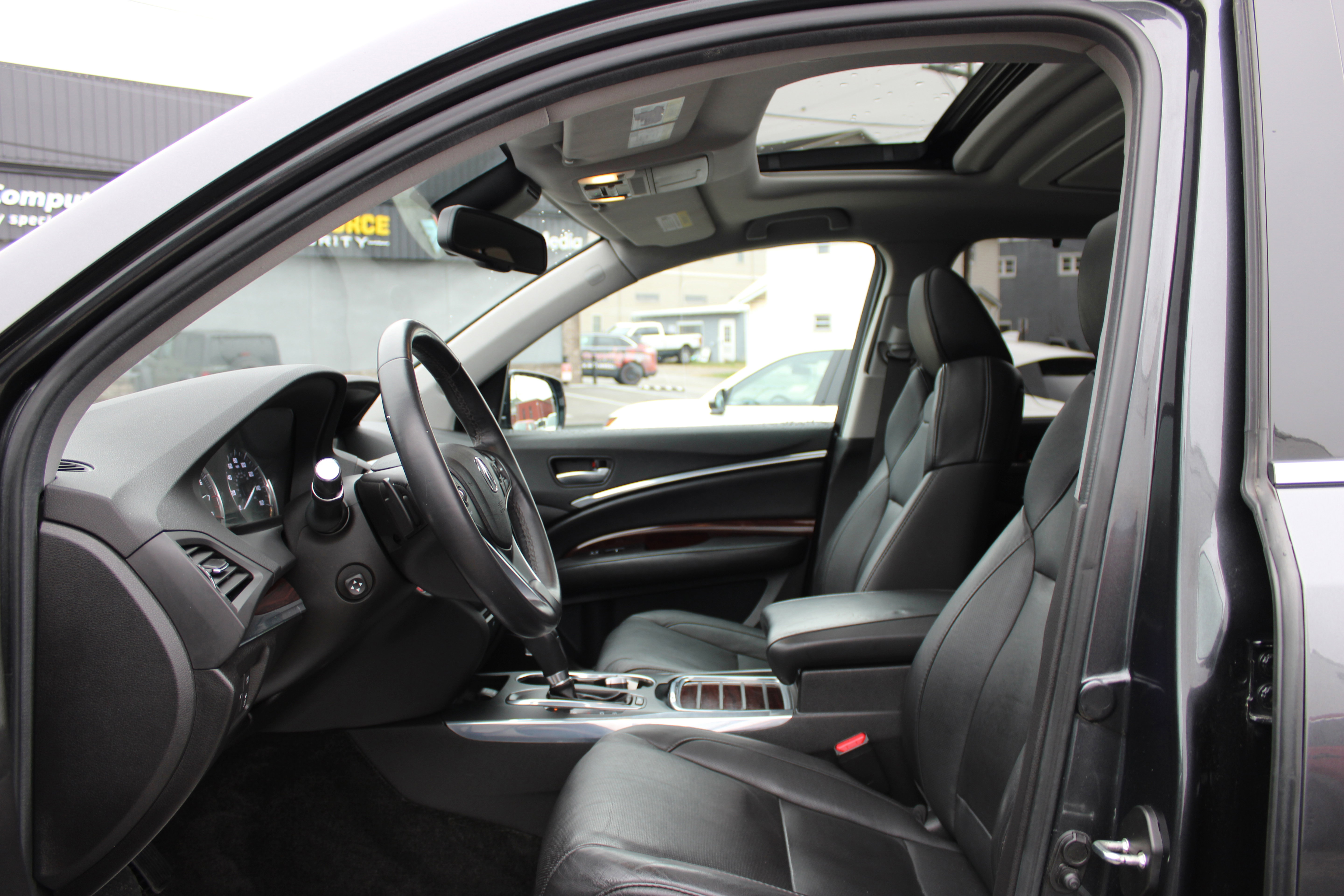 Used 2014 Acura MDX SH-AWD w/ Advance Package image 18