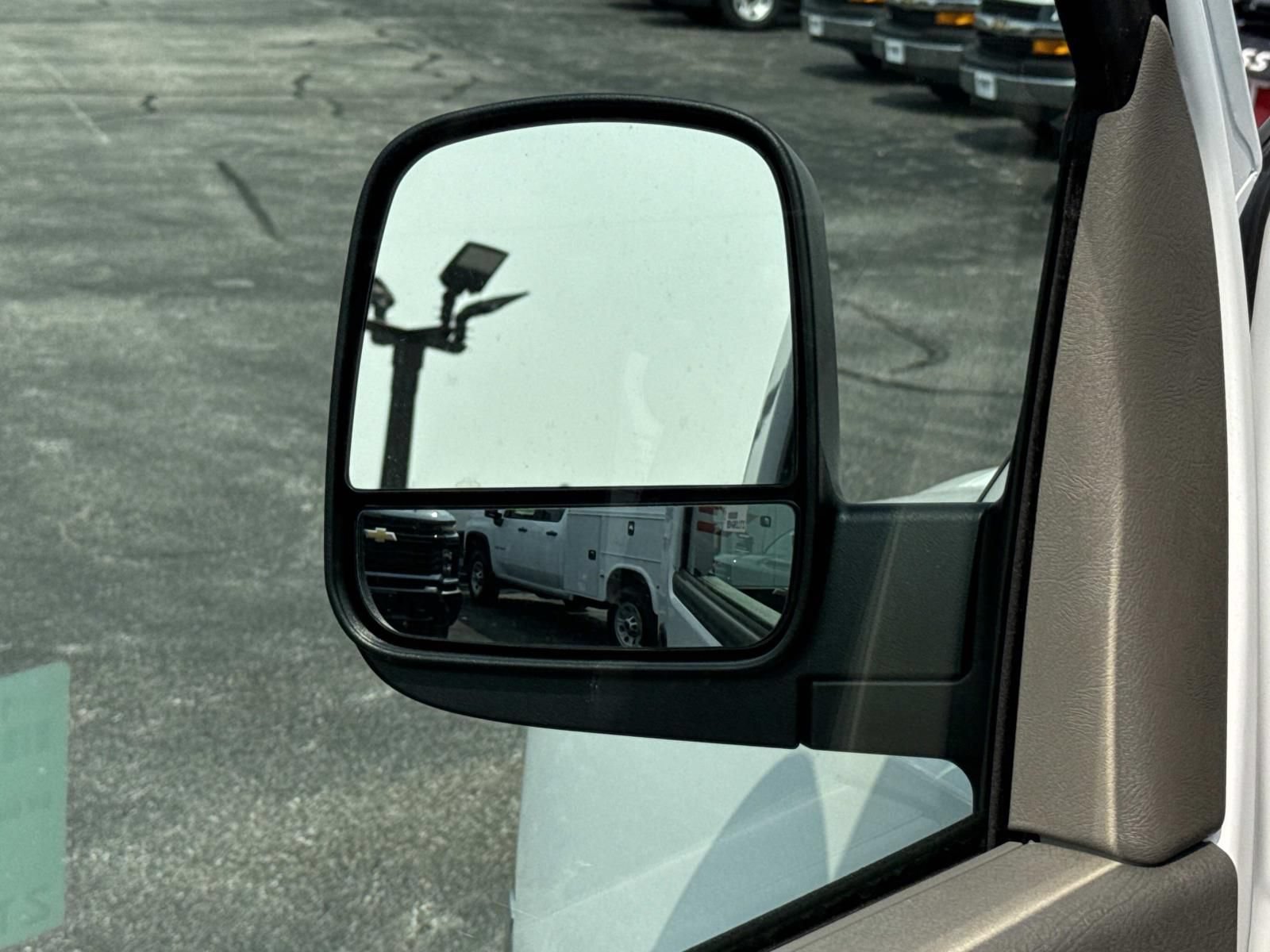 New 2026 Chevrolet Express 2500 w/ Driver Convenience Package RWD image 16