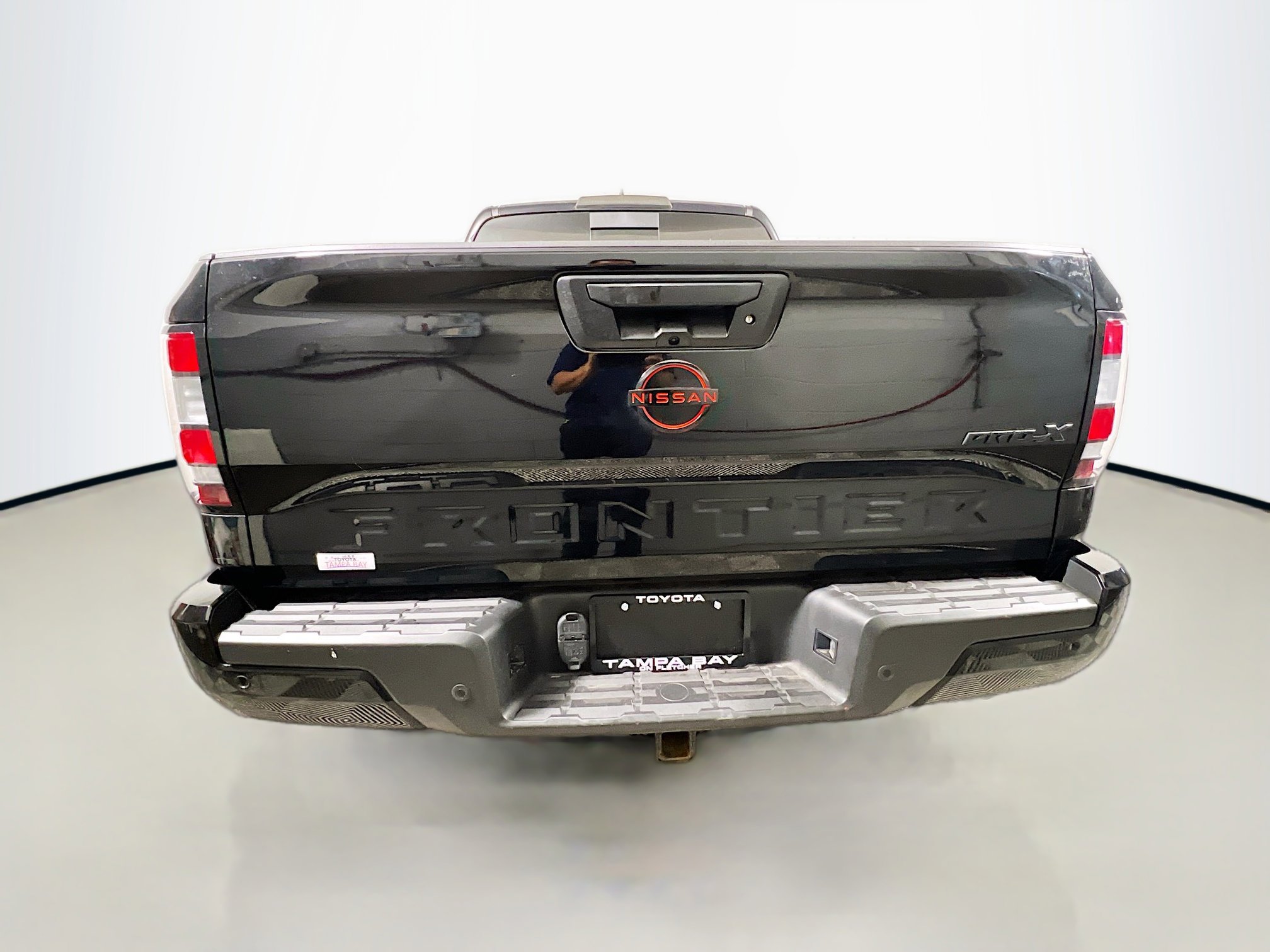 Used 2024 Nissan Frontier Pro-X w/ Pro Convenience Package image 6