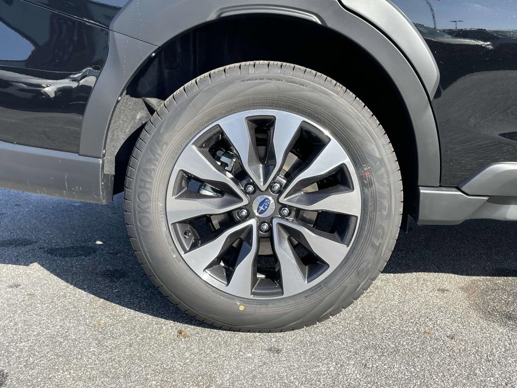 Certified 2025 Subaru Outback Touring image 30