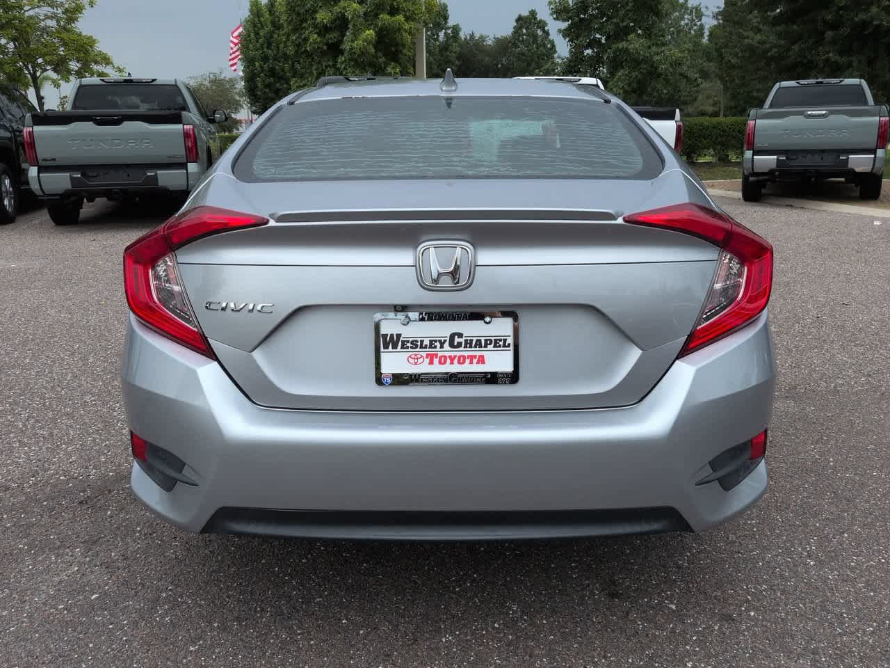 Used 2017 Honda Civic EX-T image 5