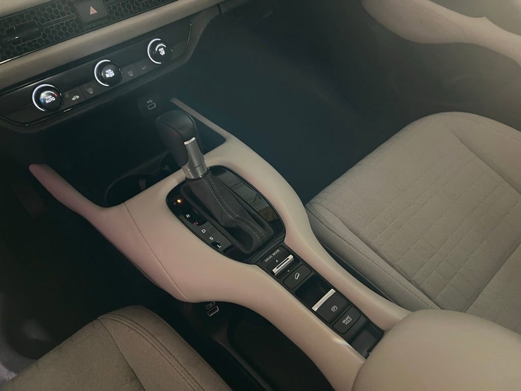 Used 2023 Honda HR-V LX image 23