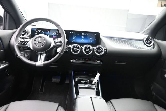 Certified 2025 Mercedes-Benz GLA 250 image 9