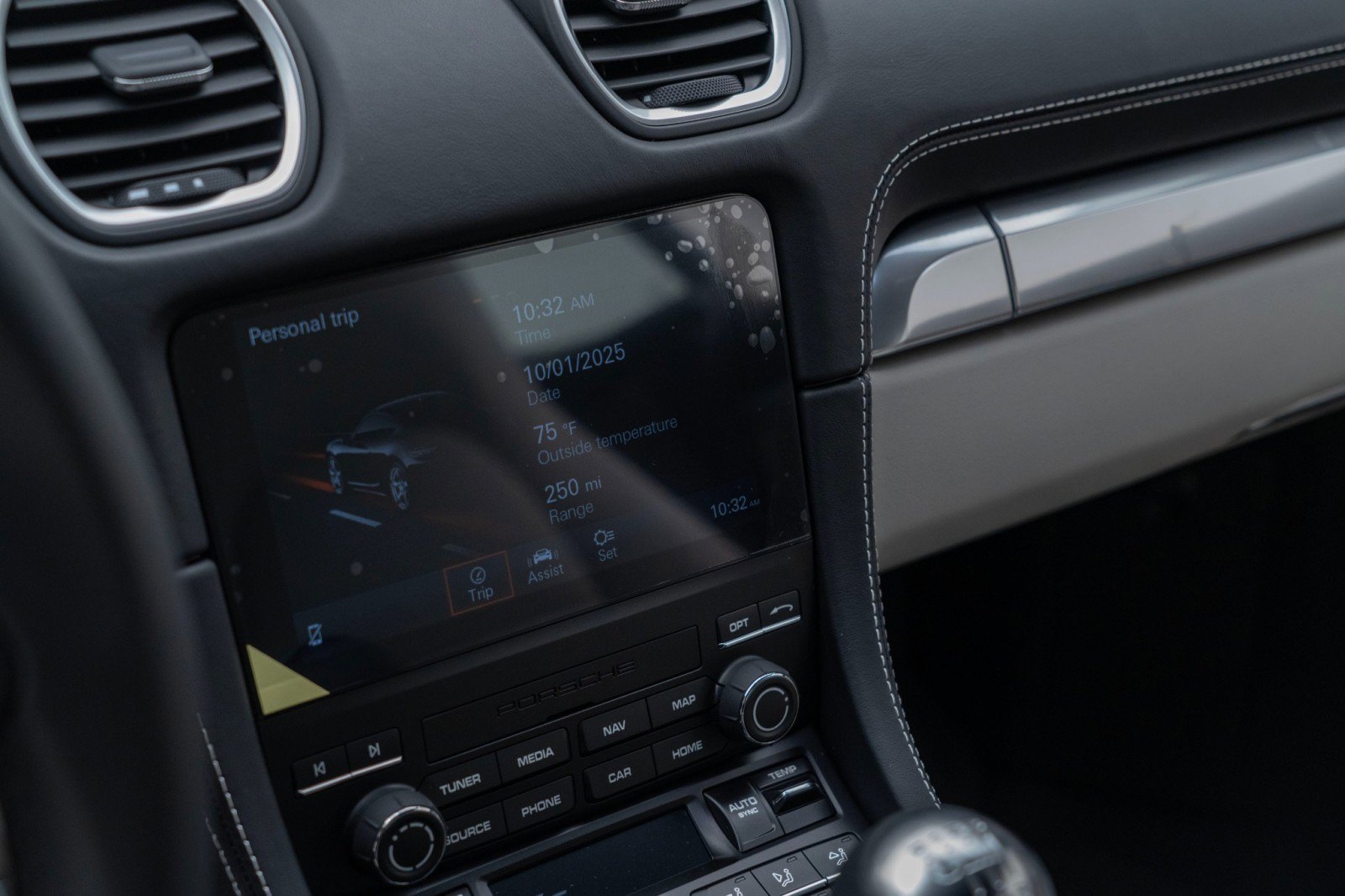 New 2025 Porsche 718 Cayman image 27