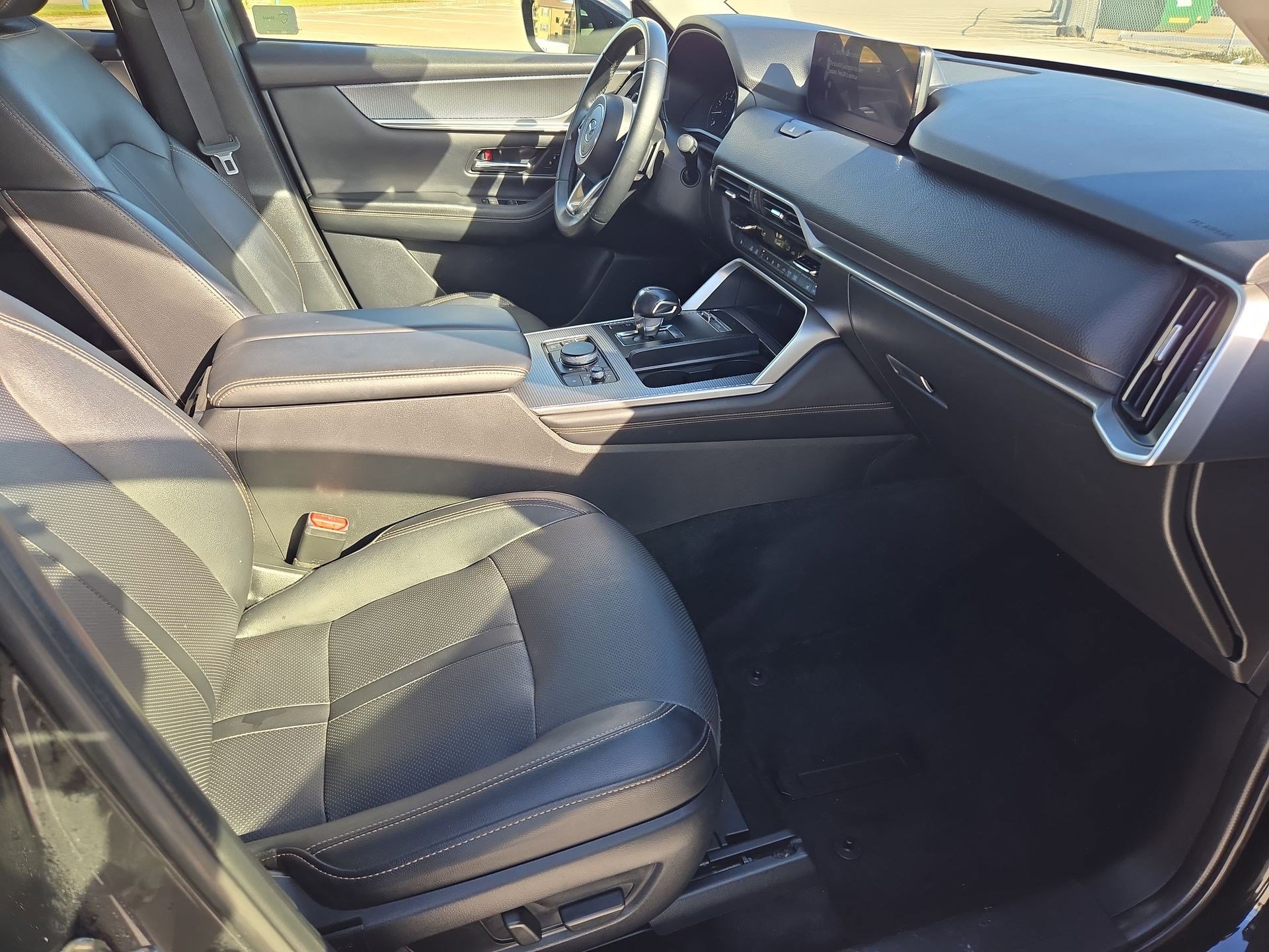 Used 2024 MAZDA CX-90 3.3 Turbo w/ Premium Package image 33