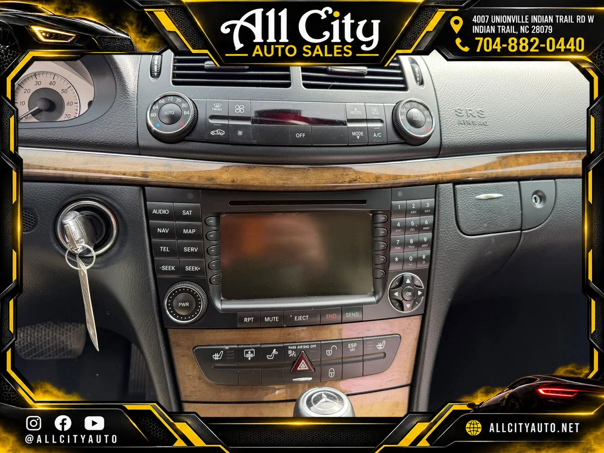 Used 2007 Mercedes-Benz E 350 4MATIC Sedan image 14