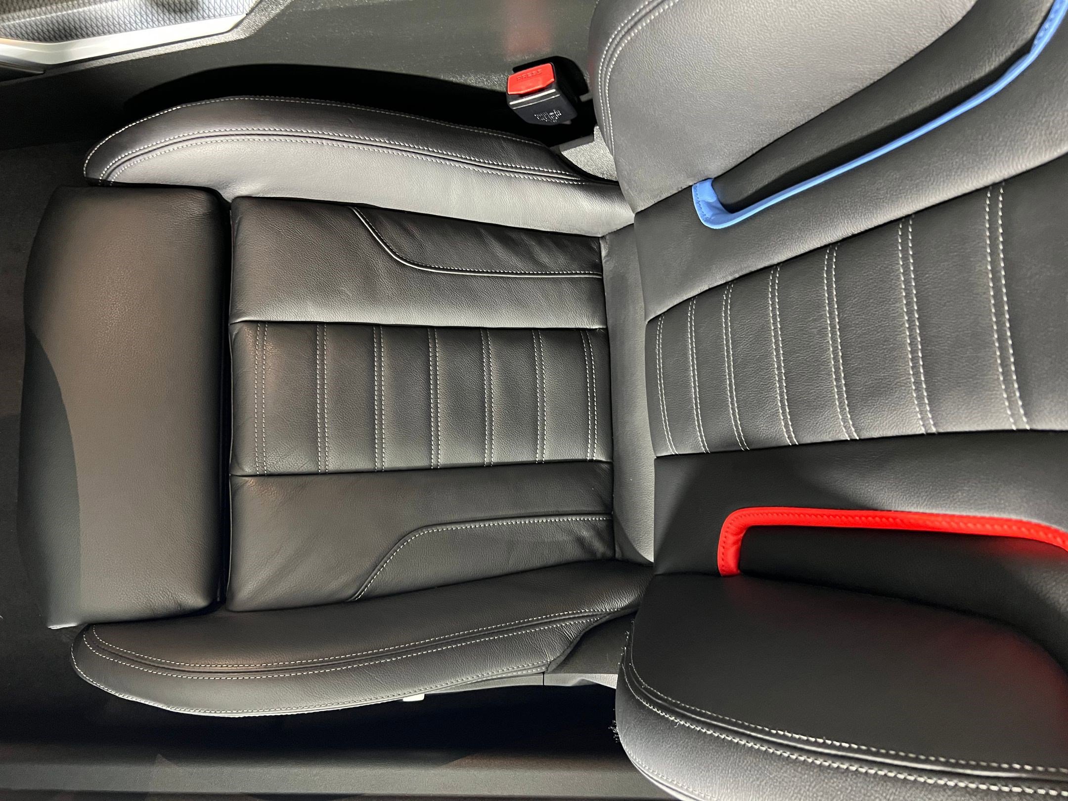 Used 2023 BMW M2 image 23