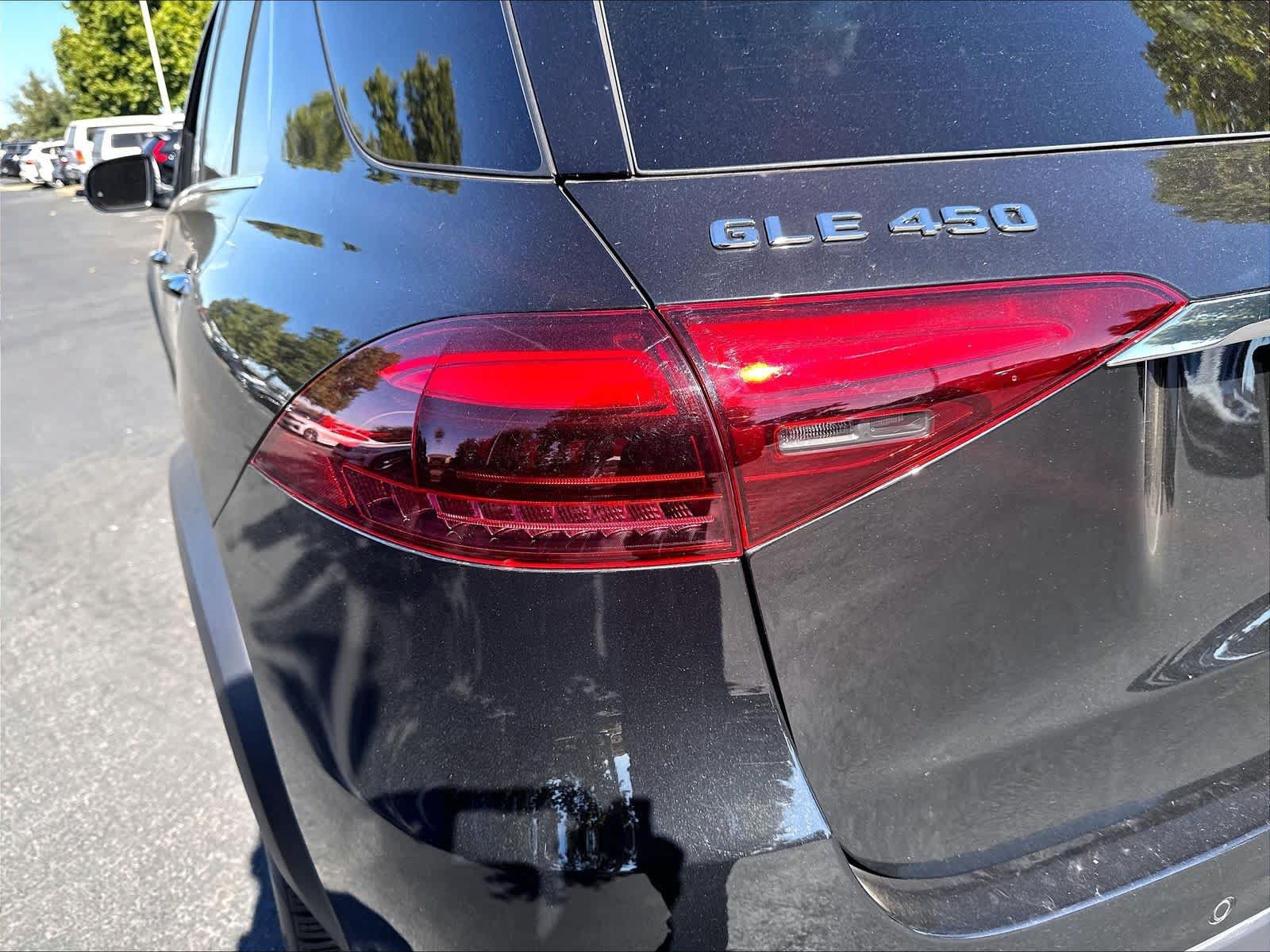 Used 2024 Mercedes-Benz GLE 450 4MATIC w/ Driver Assistance Package image 22