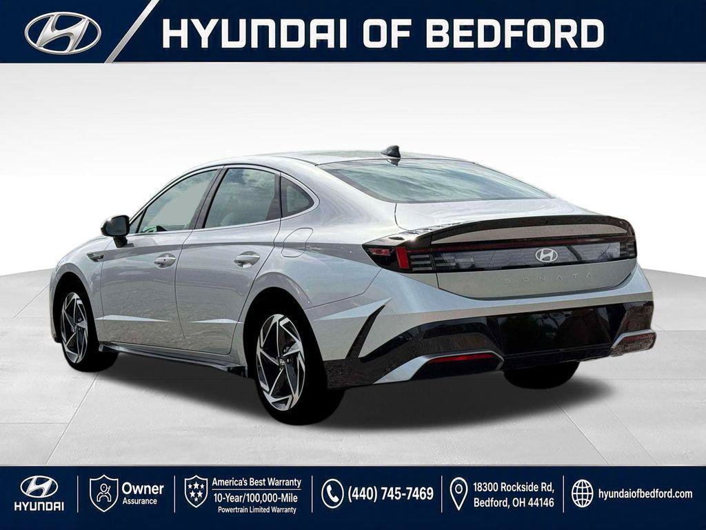 New 2026 Hyundai Sonata SEL FWD image 6