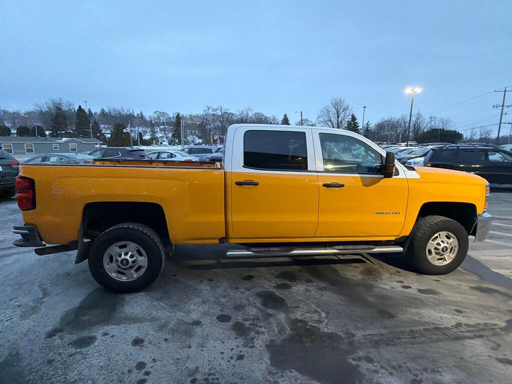 Used 2019 Chevrolet Silverado 2500 LT AWD/4WD image 8