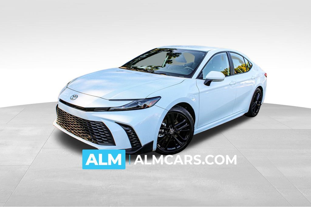 Used 2025 Toyota Camry SE