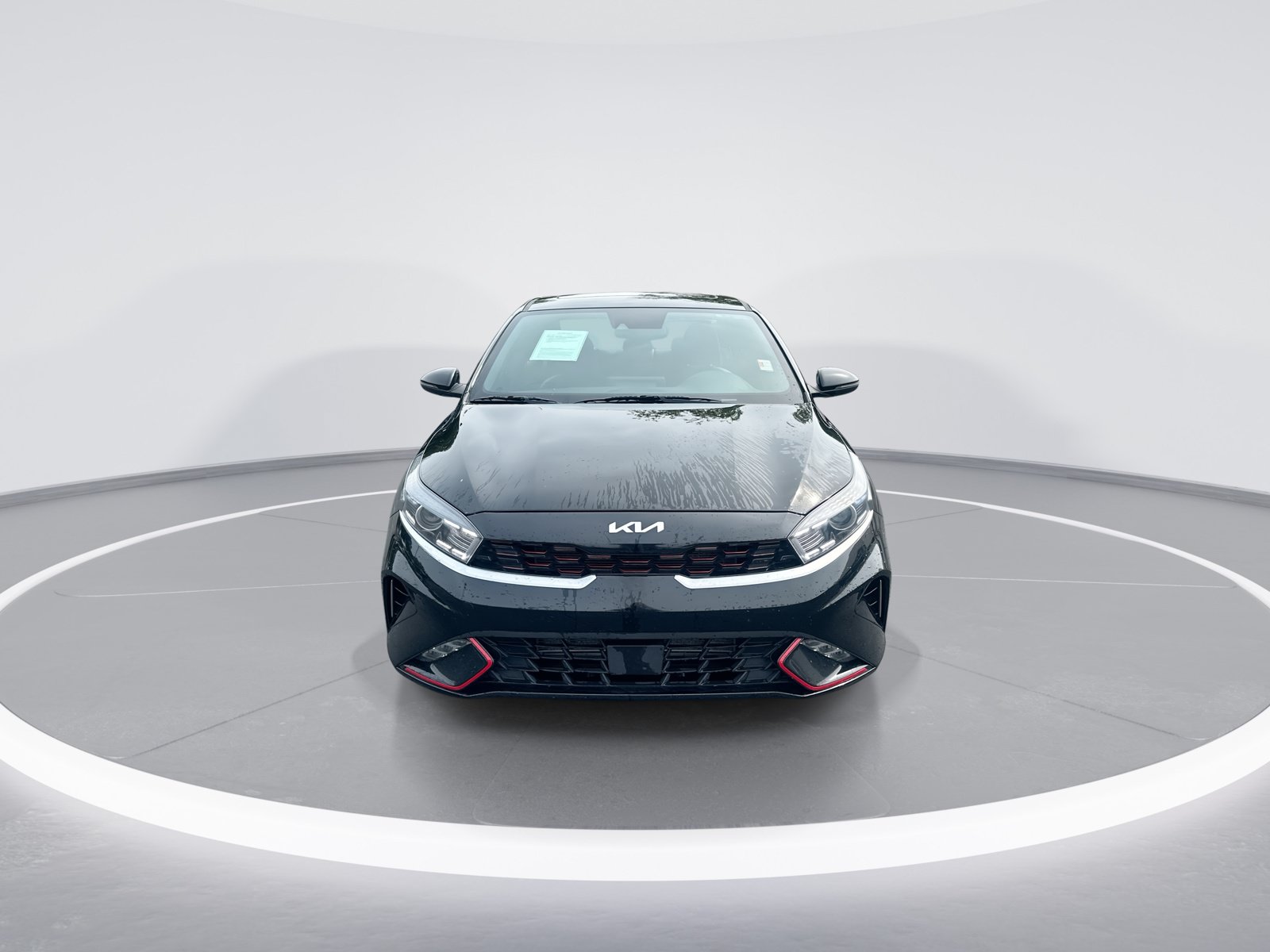 Used 2023 Kia Forte GT-Line w/ GT-Line Premium Package FWD image 3