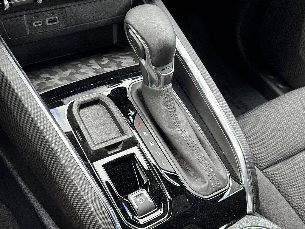 New 2026 GMC Canyon Elevation w/ Convenience Package RWD image 19