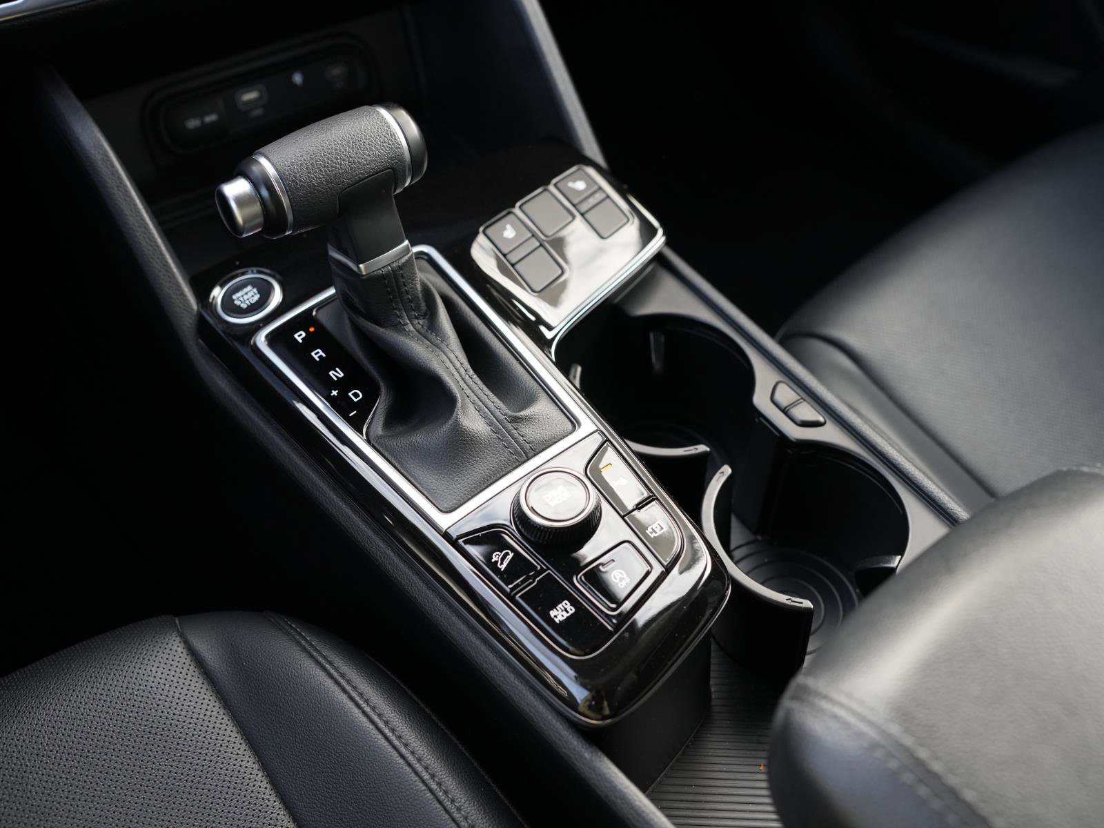 Used 2023 Kia Sportage EX image 25