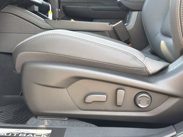 New 2026 Subaru Outback Limited AWD/4WD image 22