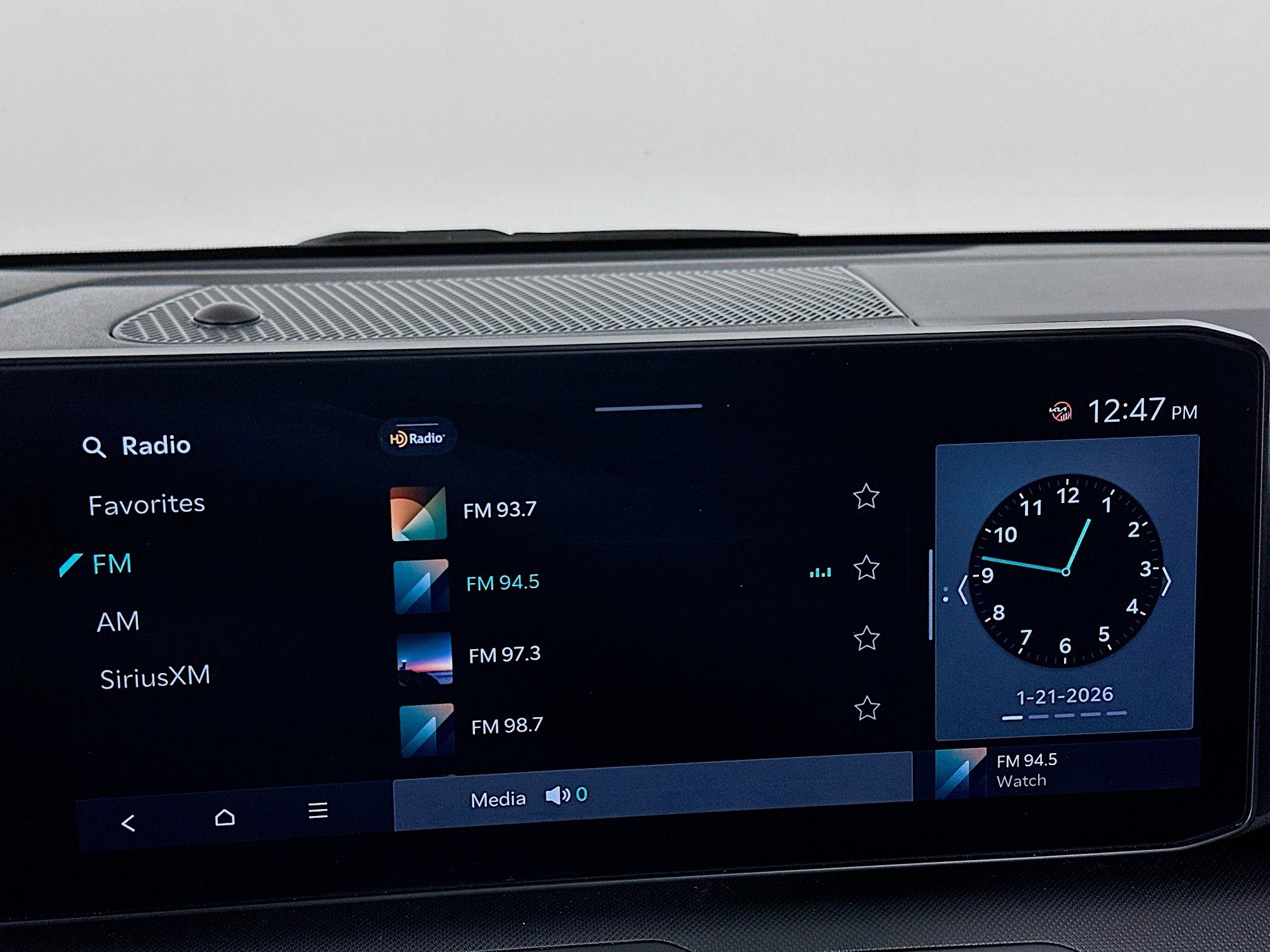 Used 2025 Kia K4 LXS image 21