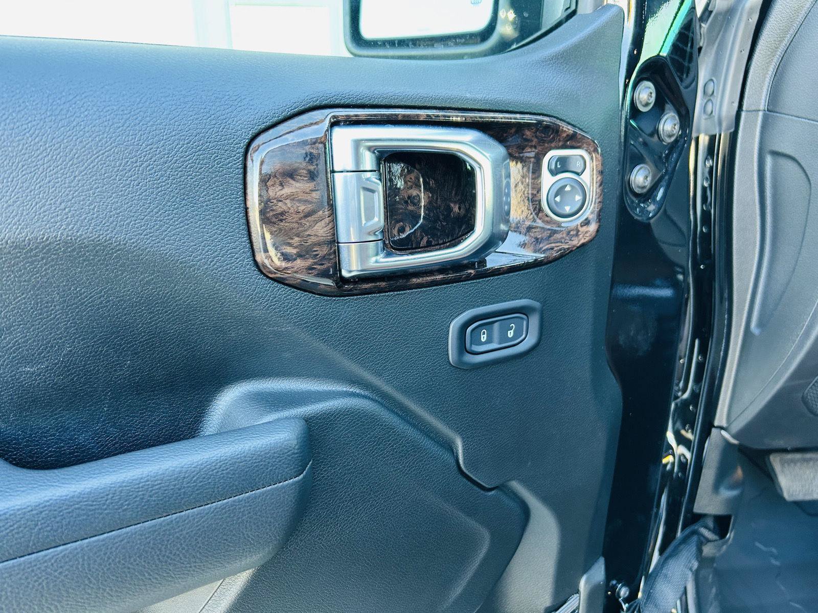 New 2025 Jeep Wrangler Unlimited Sport AWD/4WD image 17