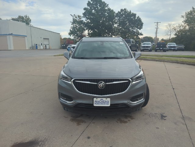 Used 2021 Buick Enclave Essence FWD image 13