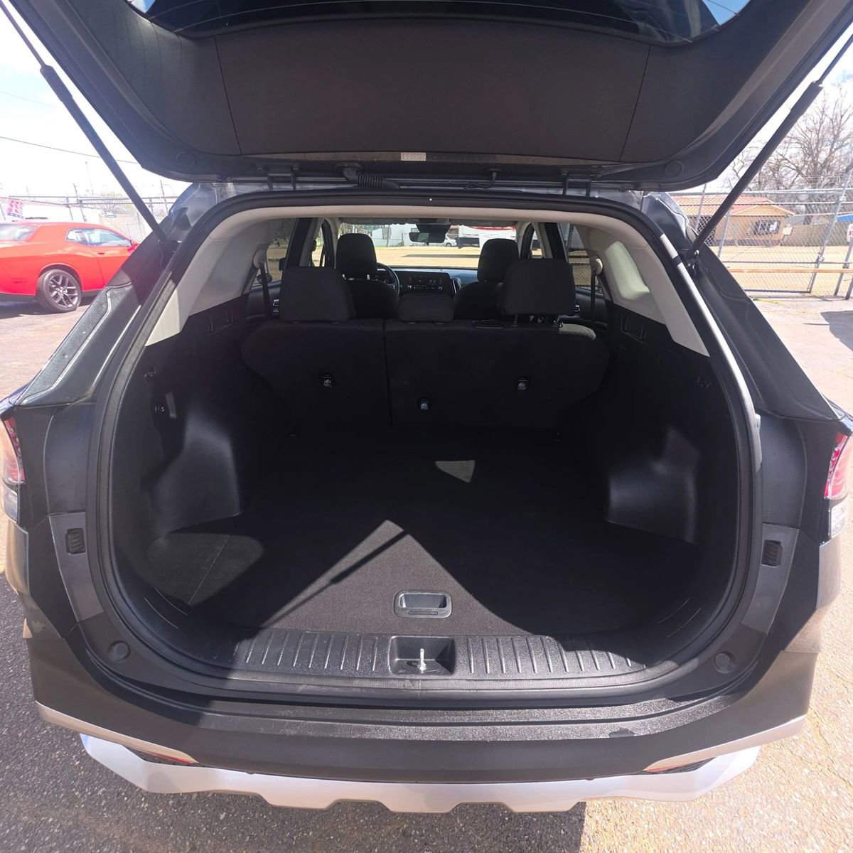 Used 2024 Kia Sportage LX image 27