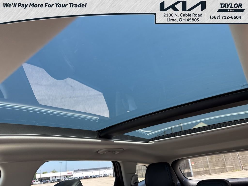 Used 2025 Kia Sportage SX Prestige image 17