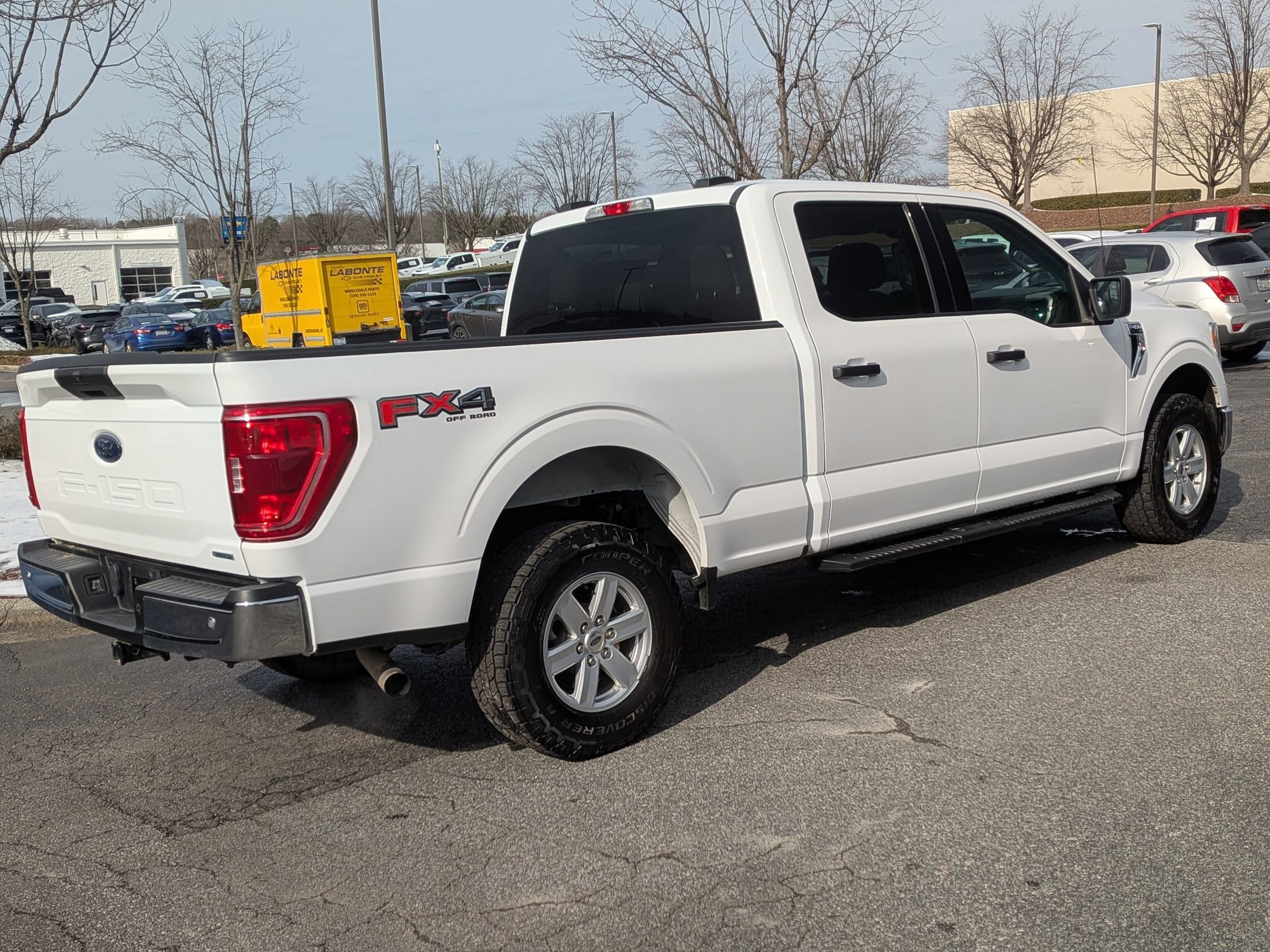 Used 2022 Ford F150 XLT w/ Equipment Group 301A Mid image 10