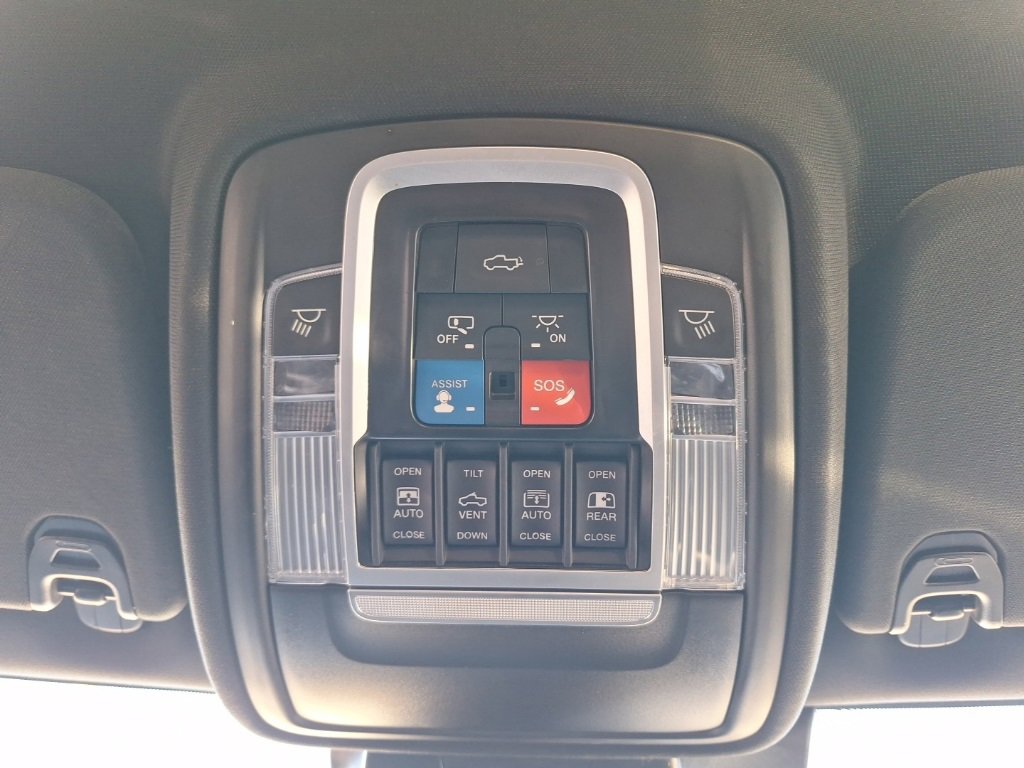 Used 2023 RAM 1500 Limited image 14