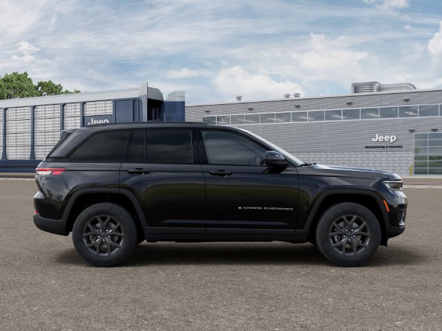 New 2027 Jeep Grand Cherokee Laredo X AWD/4WD image 21