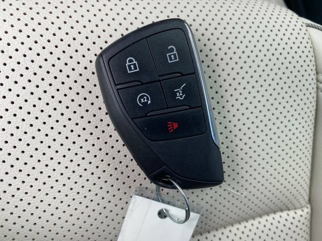Certified 2023 Buick Envision Essence AWD/4WD image 24