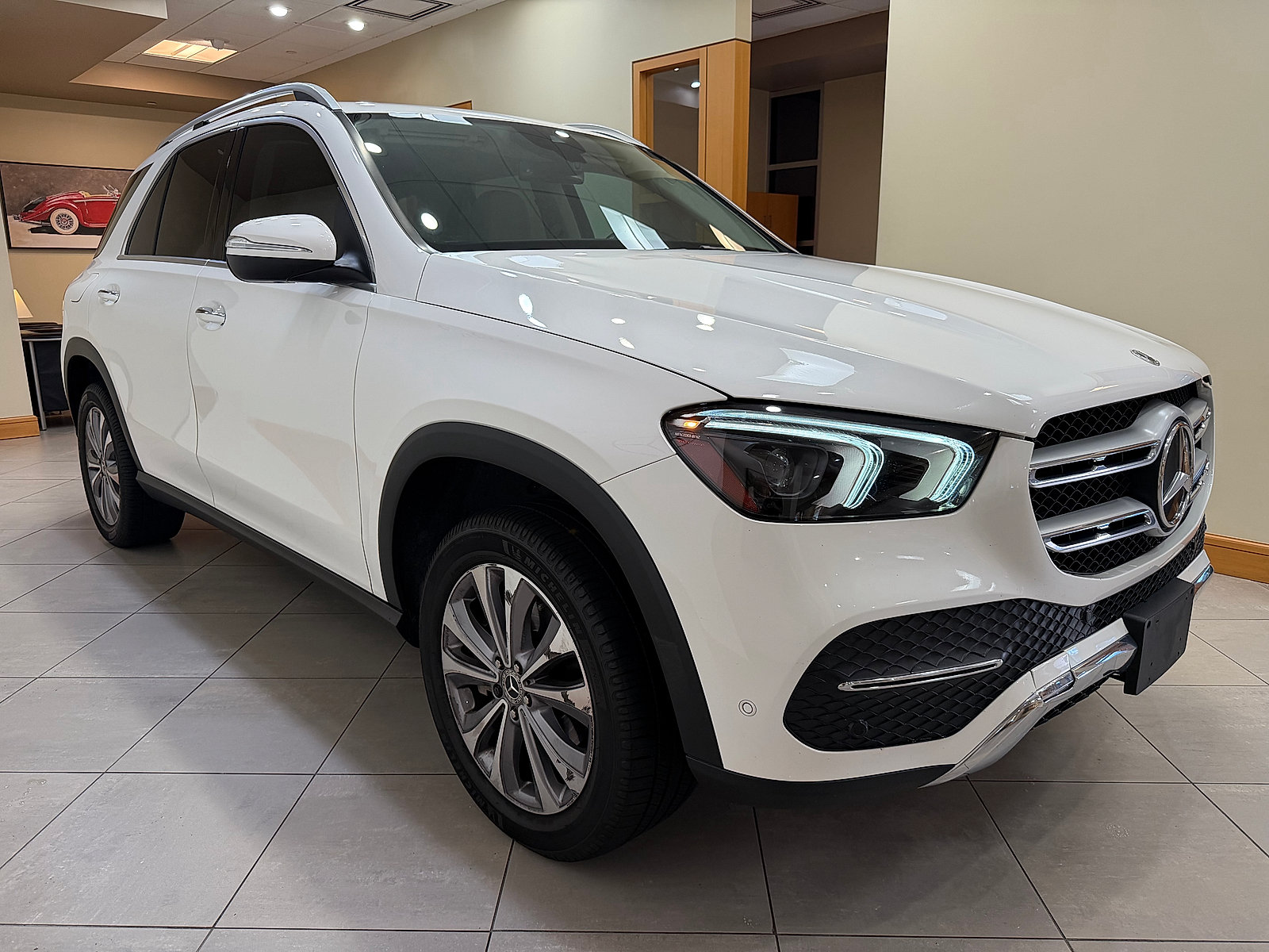 Used 2021 Mercedes-Benz GLE 350 image 3