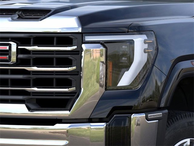 New 2026 GMC Sierra 2500 SLE image 10