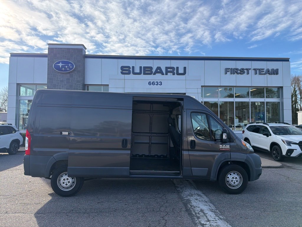 Used 2018 RAM ProMaster 2500 w/ Interior Convenience Group image 2