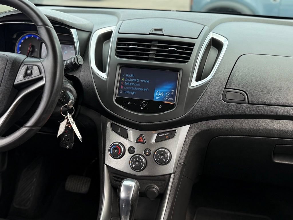 Used 2016 Chevrolet Trax LTZ FWD image 19