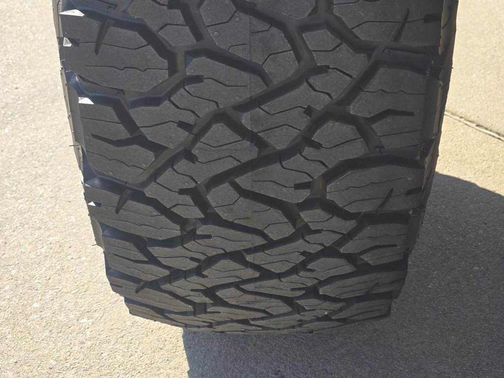 Used 2022 Ford F150 Raptor w/ Raptor 37 Performance Package AWD/4WD image 47