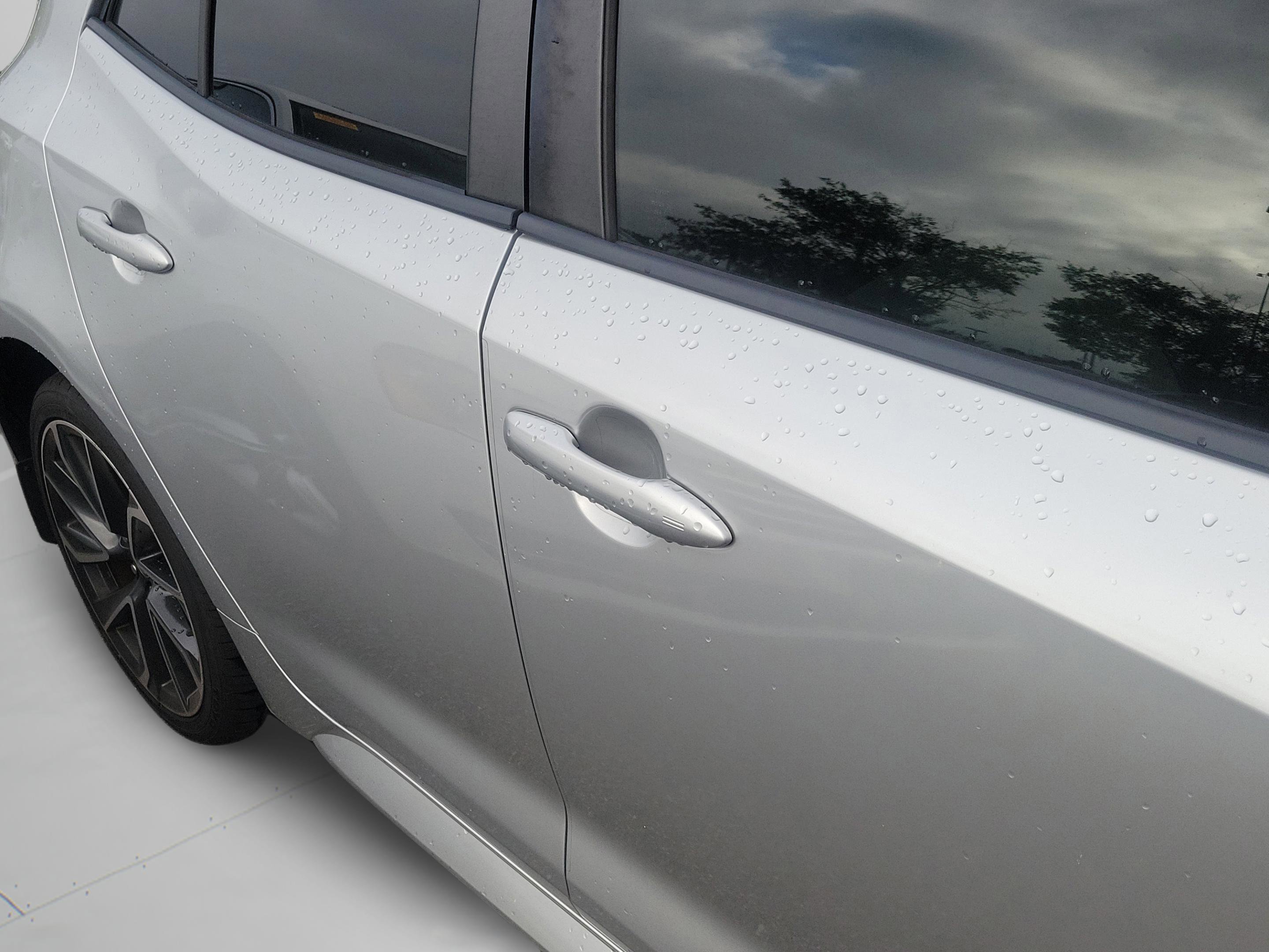 Used 2021 Toyota Corolla XSE FWD image 18