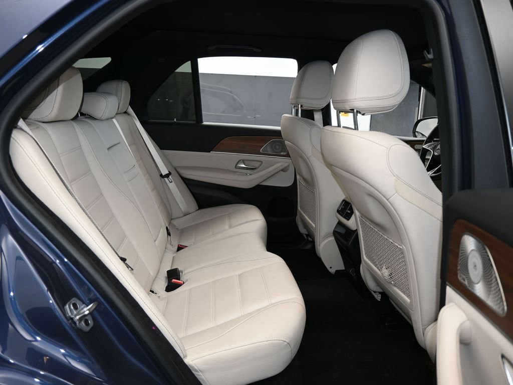 Used 2024 Mercedes-Benz GLE 450e 4MATIC image 57