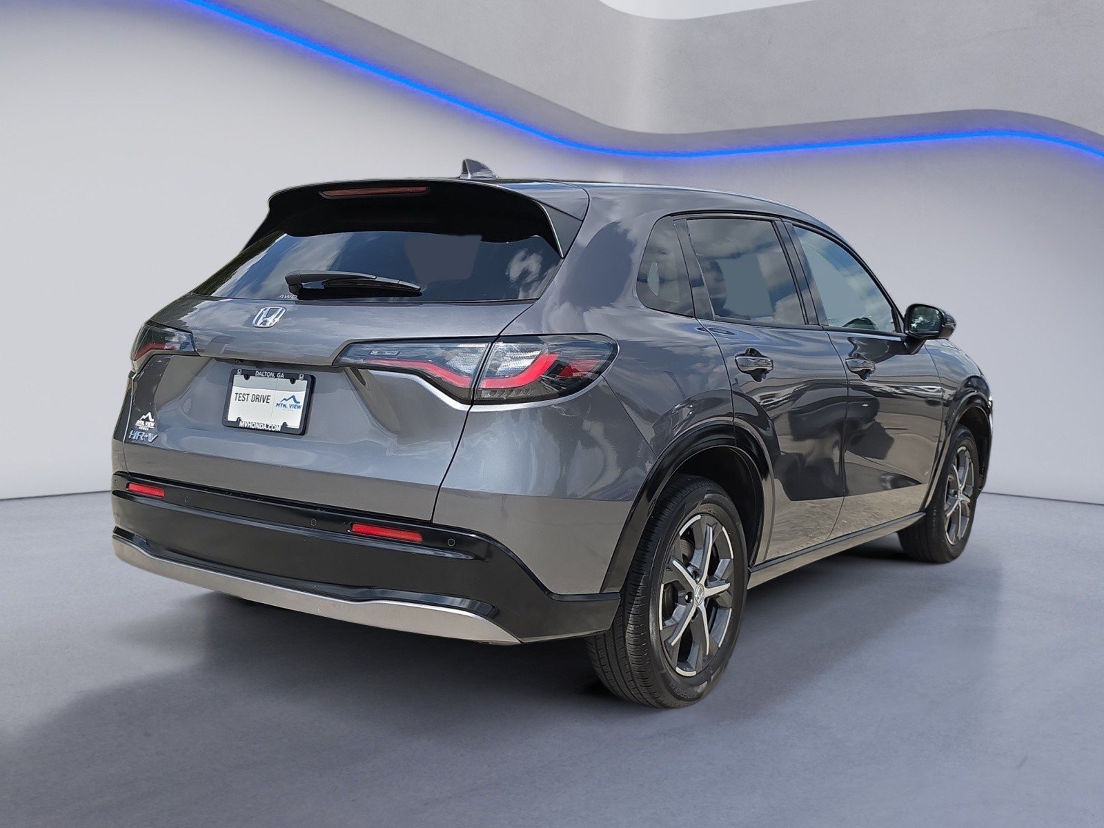 Used 2025 Honda HR-V EX-L image 6