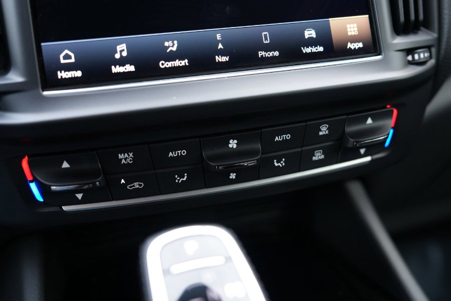 Used 2023 Maserati Levante Modena image 50