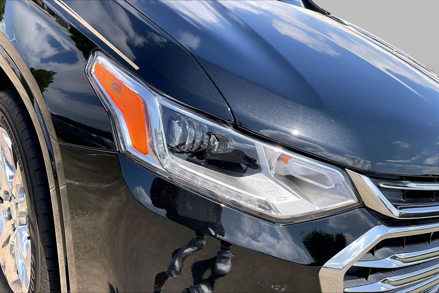 Used 2018 Chevrolet Traverse High Country AWD/4WD image 26