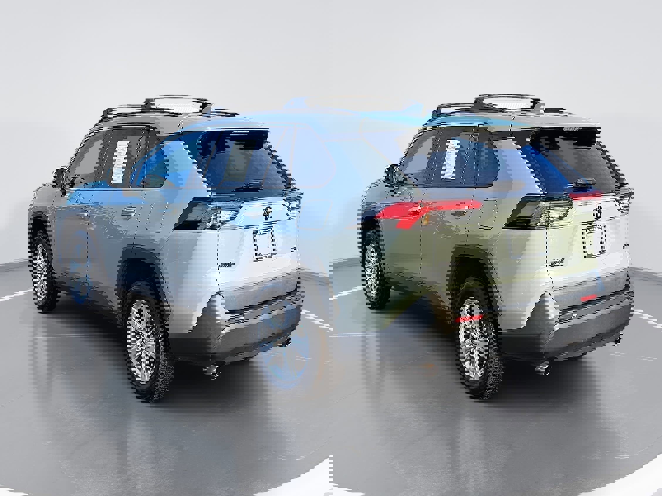 Used 2021 Toyota RAV4 XLE image 5