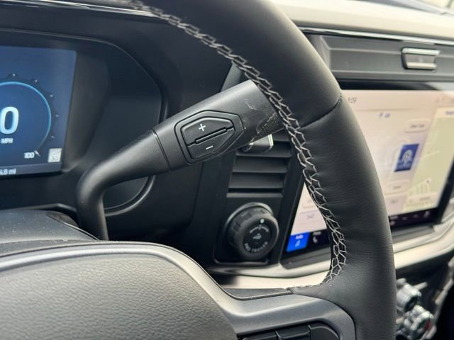 New 2026 Ford F350 Lariat w/ Black Appearance Package image 28