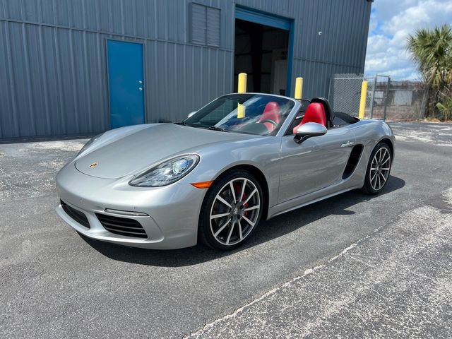 Used 2017 Porsche 718 Boxster S image 81