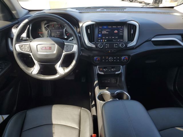 Used 2023 GMC Terrain SLT w/ Tech Package image 27