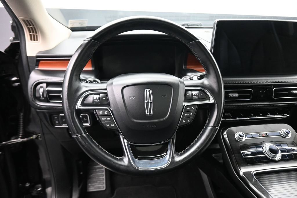 Used 2022 Lincoln Nautilus Reserve w/ Monochromatic Package AWD/4WD image 14