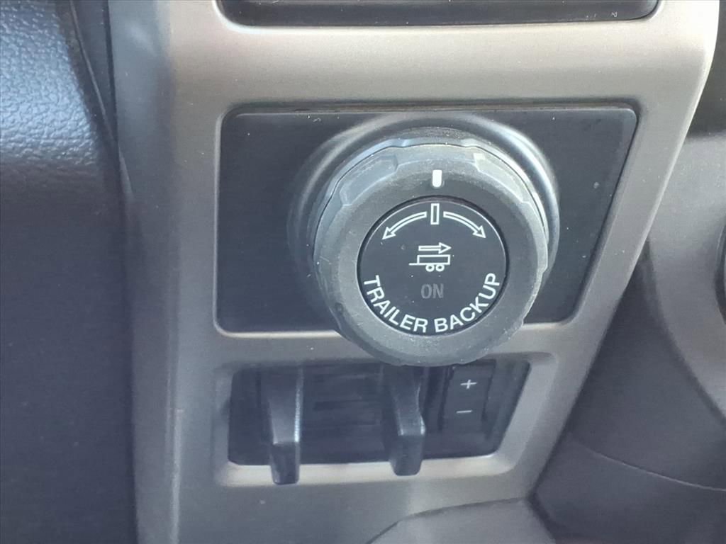Used 2019 Ford F150 Lariat image 25