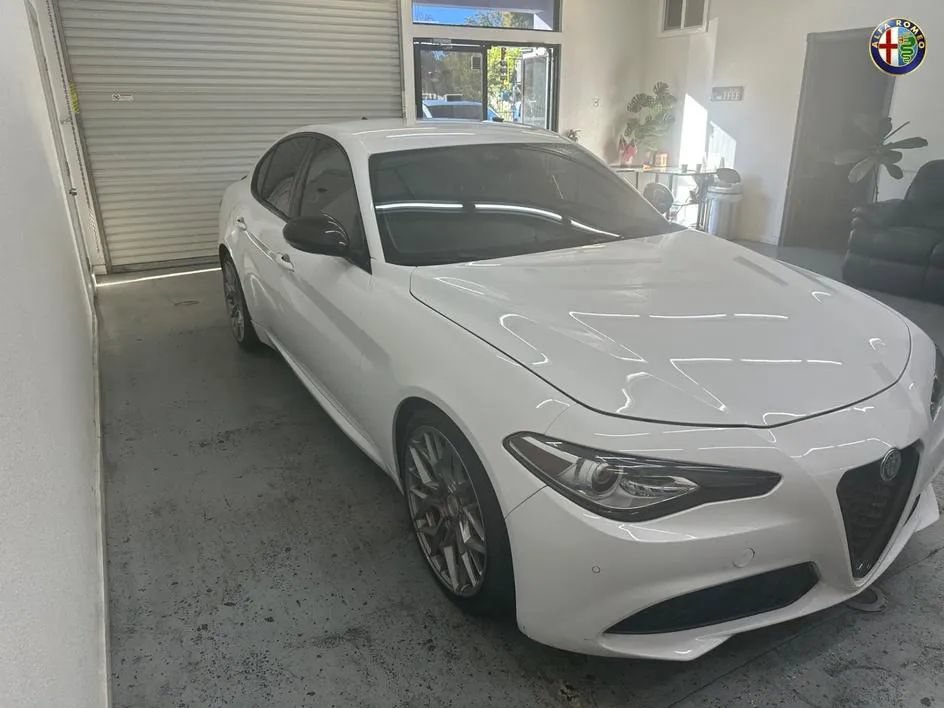 Used 2021 Alfa Romeo Giulia Sprint w/ Nero Edizione RWD image 10