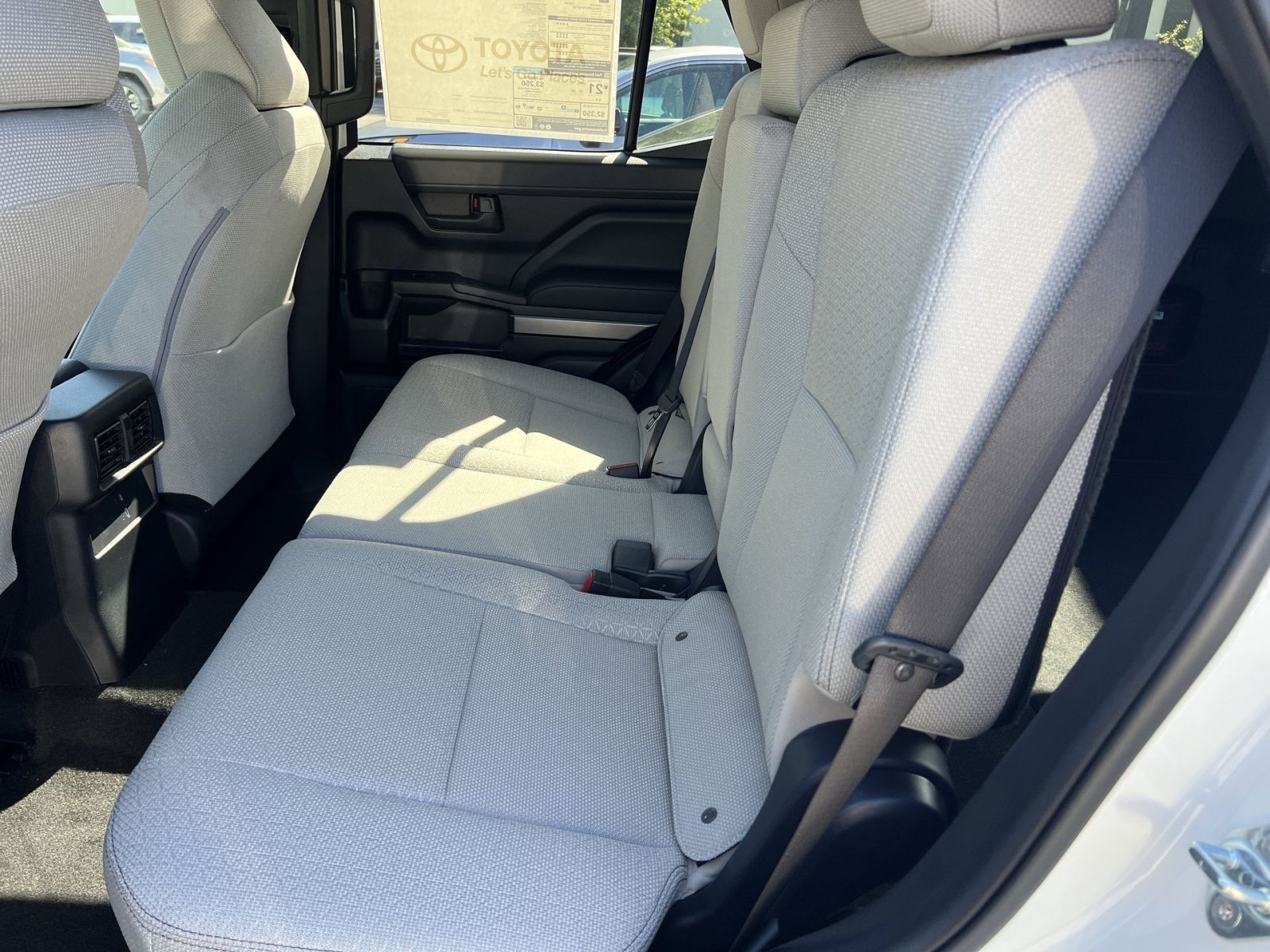 New 2026 Toyota 4Runner SR5 AWD/4WD image 19