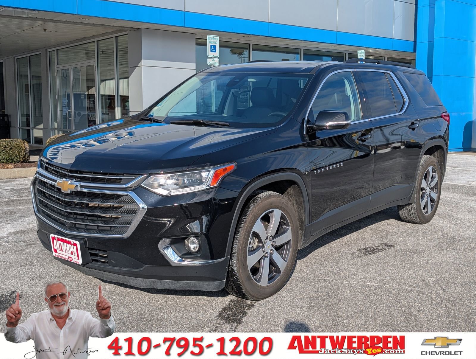 Used 2020 Chevrolet Traverse LT w/ LT Premium Package image 7